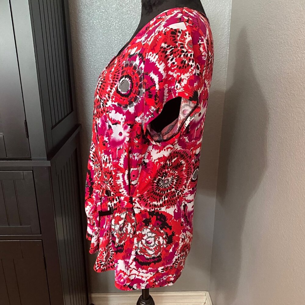 Bay Studio Blouse 1X Red Black Abstract Tie Dye Swirl Plus Size Career Boho Chic - Picture 3 of 8